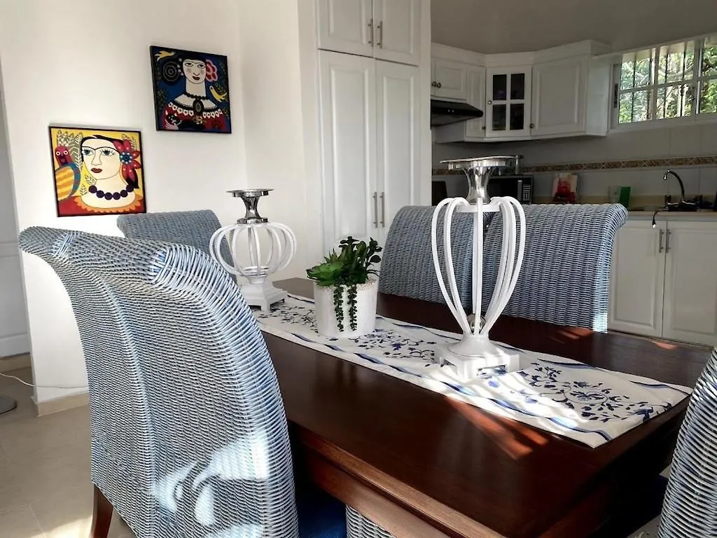 아파트 Beautiful Condo , 2Bdr, 10 Min Driving From The Airport And Beach By Car 푼타 카나