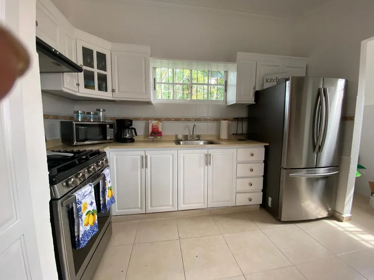 아파트 Beautiful Condo , 2Bdr, 10 Min Driving From The Airport And Beach By Car 푼타 카나